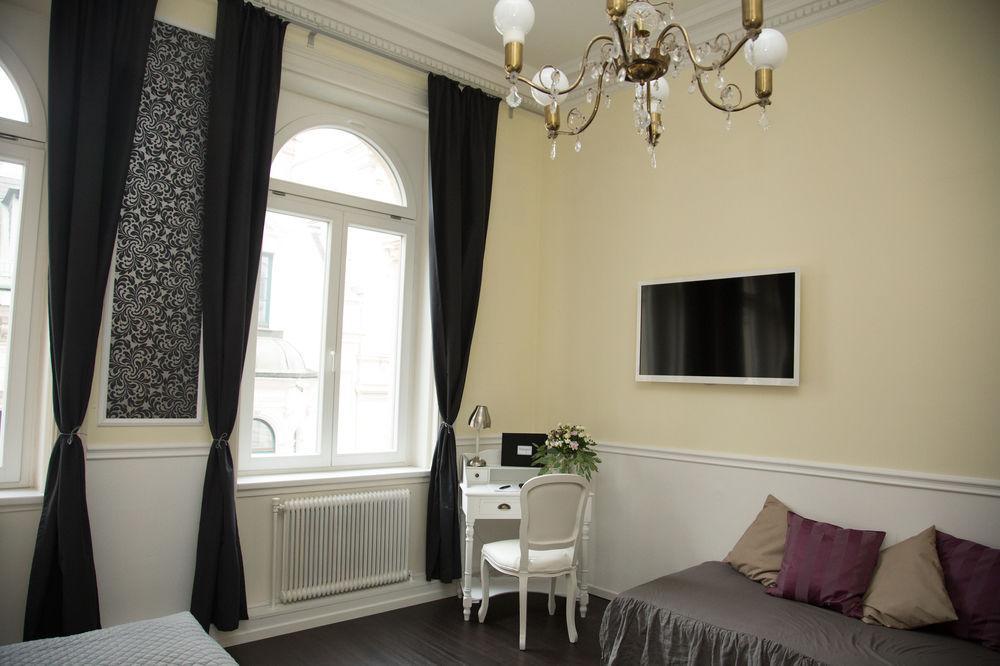 Boutique Hotel Columbia Wenen Buitenkant foto